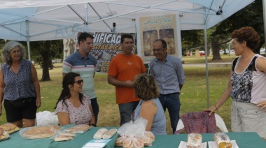 Bolívar: El intendente Marcos Pisano acompañó la exitosa jornada de mercados bonaerenses