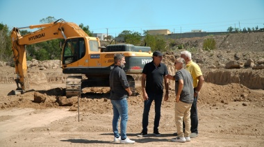 La Plata: Garro anunció el comienzo de las obras de recuperación de la cantera de Hernández
