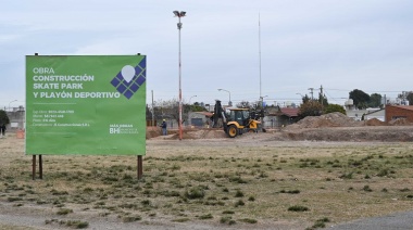 Bahía: El intendente Héctor Gay recorrió los avances en la obra del nuevo Skatepark