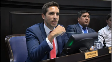 Se develó qué hará Santiago Passaglia: deja su banca y se aferra a la intendencia o vuelve al recinto