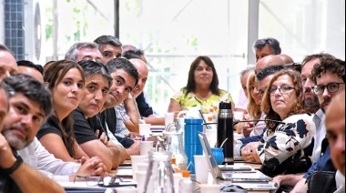 Estatales y docentes aceptaron la propuesta salarial del gobierno bonaerense