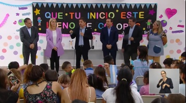 Axel Kicillof: “Milei le cortó el sueldo a todos los docentes bonaerenses”