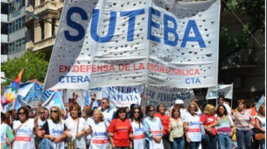 Docentes repudiaron los dichos de Milei: “un irresponsable con discurso de odio”