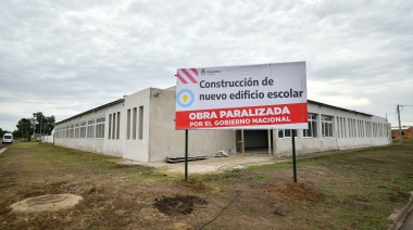 Kicillof visitó obra escolar en Alberti paralizada por le gestión Milei: “Vamos a reclamar para que la finalicen”