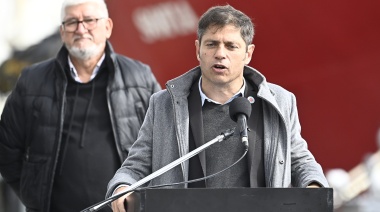 Kicillof: “Lo que hacemos en el Astillero Río Santiago no se trata de discursos, sino de resultados”