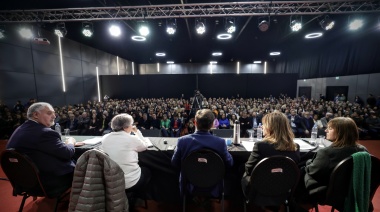 Kicillof anunció que la Provincia continuará 10 obras de infraestructura universitaria que frenó Javier Milei