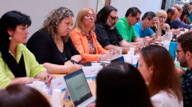 No hubo propuesta salarial en la paritaria docente: hay un nuevo cálculo de incremento