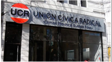 Intendentes radicales entregaron un acta con puntos calves a la conducción del partido