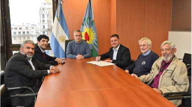 San Andrés de Giles: Gesualdi firmó convenio con el ministerio de Desarrollo y el Banco Provincia