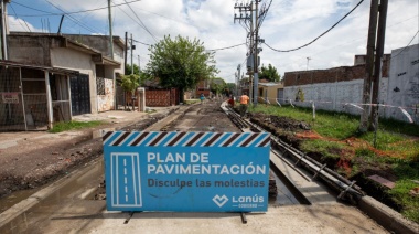 Lanús: la municipalidad puso en marcha el Plan de Pavimentación y reurbanización en Villa Ilaza