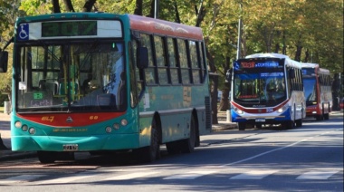 Protesta de empresas de colectivos por deuda de la Provincia: no circularán mañana