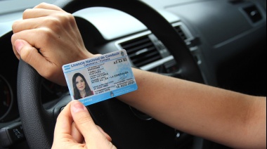 Nueva medida: En Pergamino le pusieron fin al plástico de la licencia de conducir