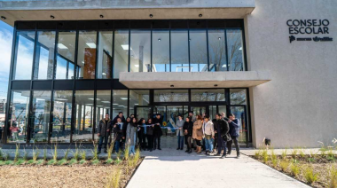 Moreno: Mariel Fernández inauguró la nueva sede del Consejo Escolar del distrito
