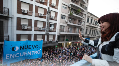 Sabbatella: “Cristina es la líder más importante de nuestro pueblo y la persiguen como venganza histórica"