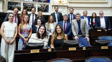 Libertarios presentaron el proyecto de boleta única papel: “terminar con maniobras de clientelismo electoral”