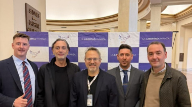 Dirigente libertario lanzó su arenga de cara al 2027: “Vamos por muchas intendencias violetas"