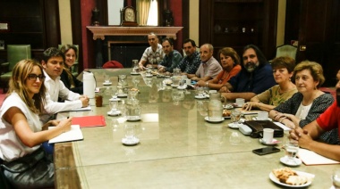 Los docentes vuelven a la carga y piden a Kicillof que reabra la paritaria