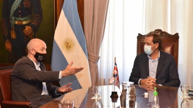 Acusan al intendente Garro de “gestionar" para la Corona británica