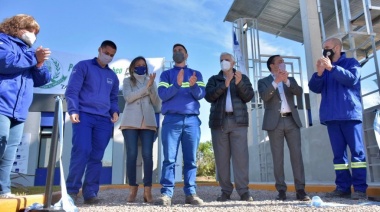 Malena Galmarini y  Watson inauguraron nuevas instalaciones del Rebombeo El Cruce en Florencio Varela 