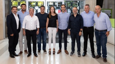Intendente Pro: “Insistieron con un sistema de fases obsoleto que puso a la educación en último lugar”