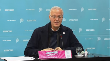 ¿Se cae la candidatura de Daniel Gollan?: Aseguran que cumple los requisitos para postularse