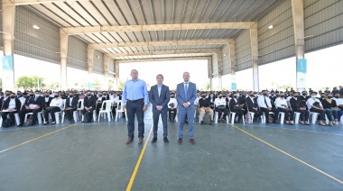 Insaurralde, Berni y Watson participaron de la jornada de inscripción de aspirantes a la Policía Bonaerense