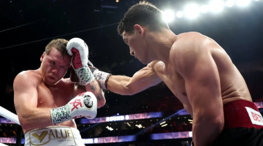 ¿Canelo vs Bivol? No, la batalla estelar la dieron el intendente y ex legislador