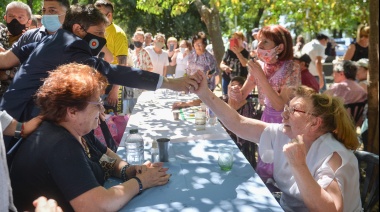 Kicillof anunció un bono y aumentos en jubilaciones y pensiones