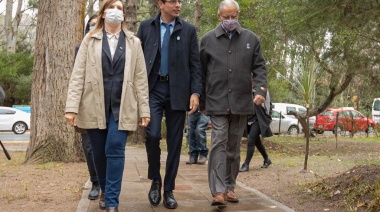 Intendente costero mete mano en el gabinete para "estar más cerca de la gente"