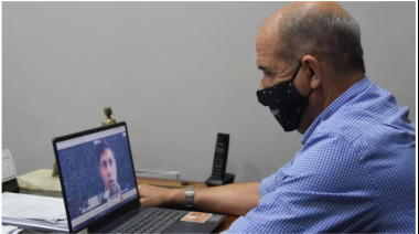Intendente ultra K advirtió que “esto no es ara cobardes” y cruzó a los “rufianes” de Kulfas y Guzmán
