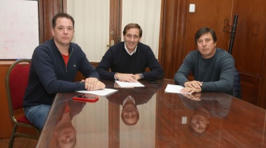 La Plata: acuerdo paritario entre Garro y municipales que se llevan “masivas” plantas permanentes