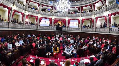 El kirchnerisno vuelve a la carga: intentará aprobar el proyecto de "re re" en la próxima sesión