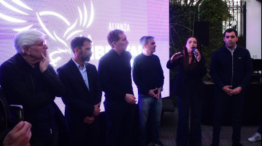 Santilli y Julieta Quintero inauguraron la casa “Ciudad Futuro” de Alianza La Libertad Avanza en La Plata