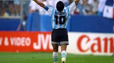Los intendentes también dan el último adiós a Maradona