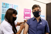 Asesor médico de Kicillof pidió la obligatoriedad de la vacuna y el pase sanitario en las escuelas