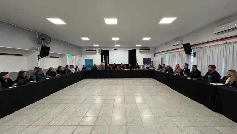Intendentes y legisladores debatieron la nueva Ley de Seguridad Pública que busca Kicillof