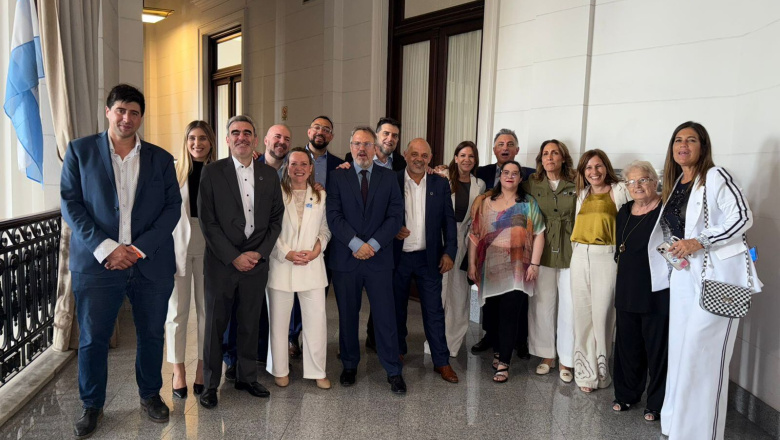 Libertario cruzó a Kicillof por la baja transparencia fiscal: “¿Qué esconden?”