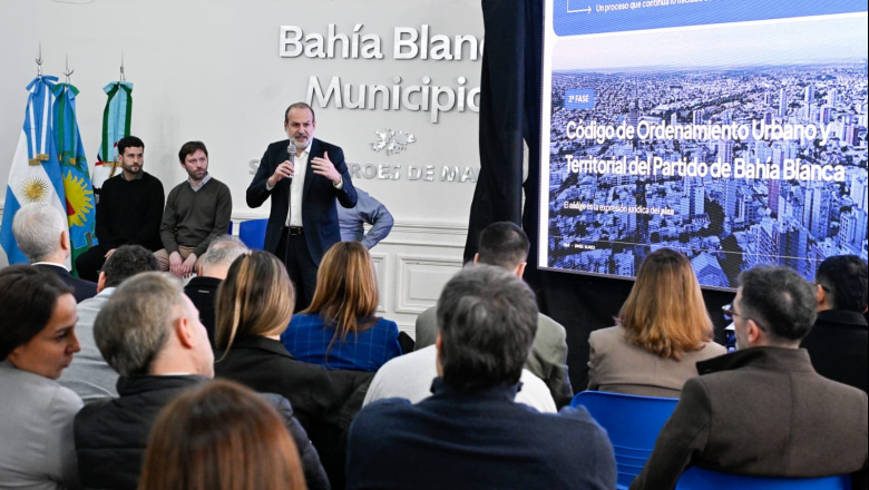 Susbielles le marcó la cancha a una concejal libertario: “No vinimos a sostener errores”