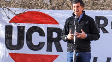 Gustavo Posse armó multitudinario acto y se anotó como candidato a gobernador