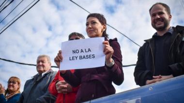 A todo o nada: Intendentes peronistas intensifican la resistencia contra la Ley Bases