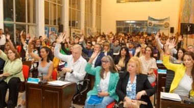 Concejales peronistas de cinco distritos sesionaron juntos por la universidad pública