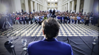 Kicillof dijo que busca “jerarquizar la educación sexual” porque es “muy efectiva”