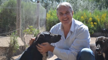 Chacabuco: Mientras el intendente se saca fotos con perros a los vecinos le sacan la tranquilidad