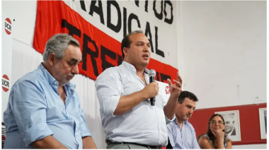 Escándalo en un municipio de la Cuarta: denuncian contratos a ex parejas, familiares y DNI falsos