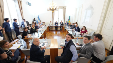 El peronismo le respondió con unidad a las bravuconadas, dejó la interna de lado y despachó presupuesto y ley fiscal