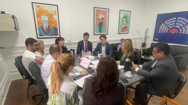 Presupuesto: La oposición presentó un dictamen en minoría pero salió el oficial para el tratamiento