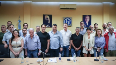 La Cámpora y la CGT cierran filas para defenderse del “ataque” de Milei a los trabajadores