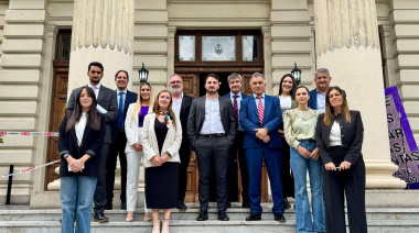 Libertarios acusan a Kicillof de frenar la Boleta Única de Papel para “sostener prácticas antidemocráticas”