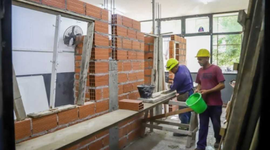 Quilmes: la municipalidad continúa con obras en escuelas durante el receso de verano