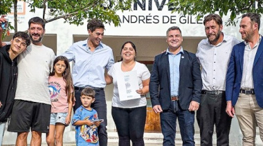 San Andrés de Giles: el distrito que esquiva las políticas de Milei y entrega viviendas y notebooks